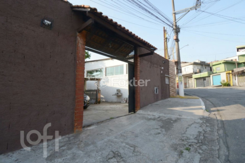 Image 49 - 749519