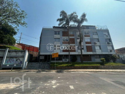 Image 6 - 749786