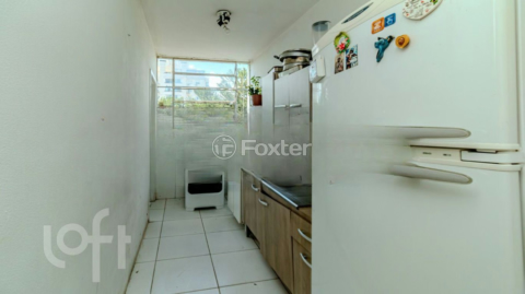 Image 8 - 749822