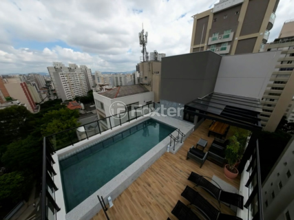 Image 42 - 749854