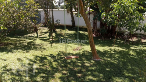Image 19 - 750914