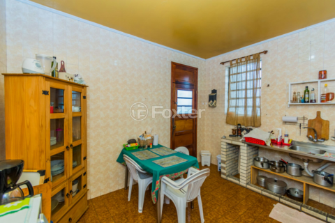 Image 36 - 751759