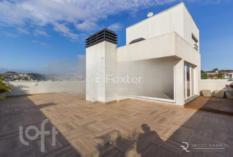 Image 33 - 754405