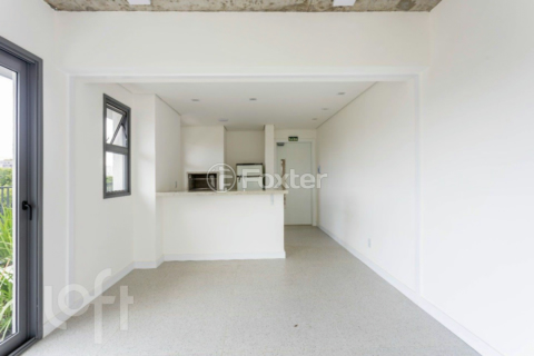 Image 32 - 755645