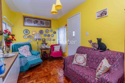 Image 4 - 755946