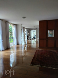 Image 19 - 756512