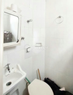 Image 9 - 756879