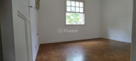 Image 7 - 756929