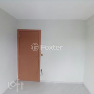Image 4 - 757022