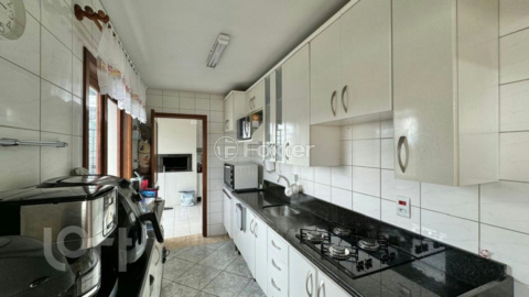 Image 10 - 757713