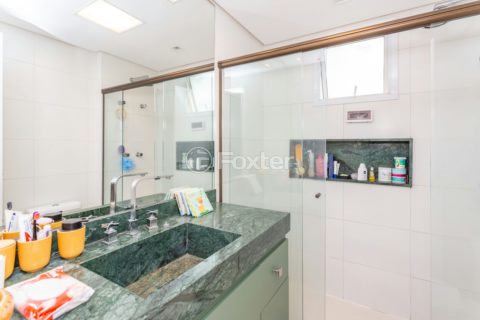 Image 34 - 757794
