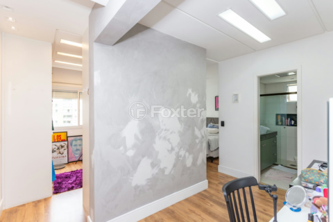 Image 45 - 757794
