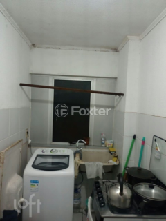 Image 8 - 757846