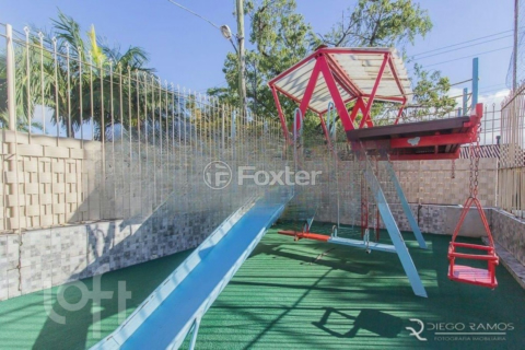 Image 9 - 758645