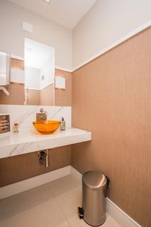 Image 3 - 7988