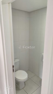 Image 21 - 804535