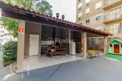 Image 35 - 806620