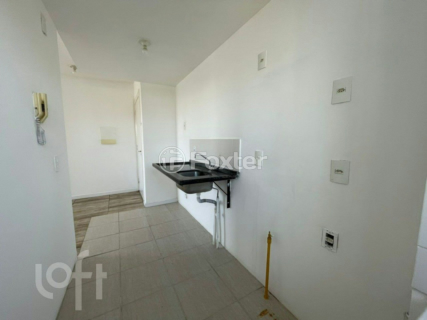 Image 5 - 806712