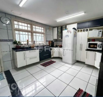 Image 32 - 806733