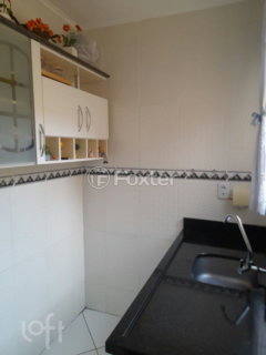 Image 4 - 806798
