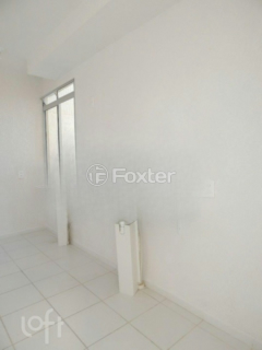 Image 5 - 806815