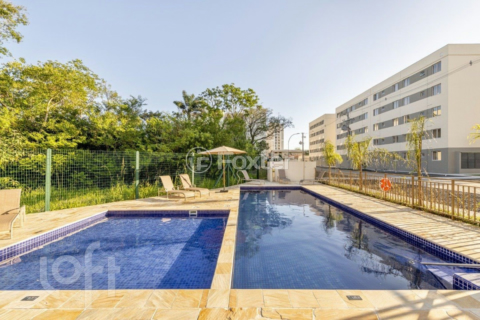 Image 16 - 807051