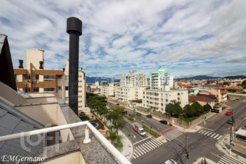 Image 2 - 807664