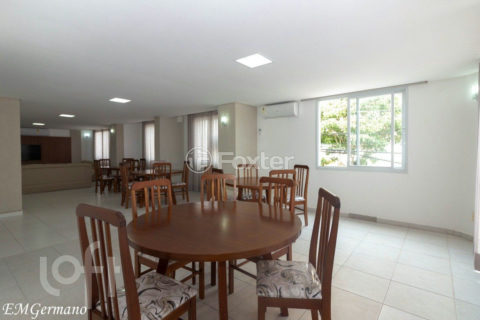 Image 28 - 807664