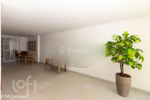 Image 34 - 807664