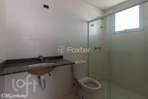 Image 20 - 807664