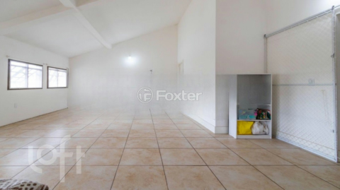 Image 35 - 807726
