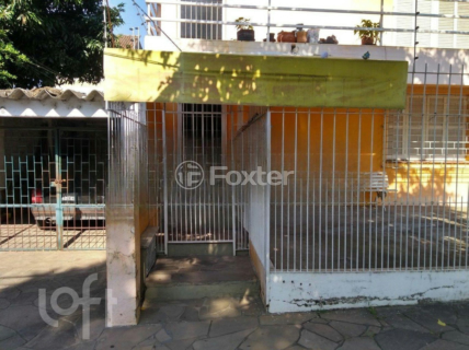 Image 5 - 807942