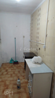 Image 1 - 807942
