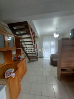 Image 10 - 808663