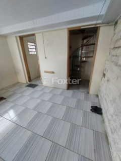 Image 11 - 808663