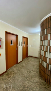 Image 30 - 809644