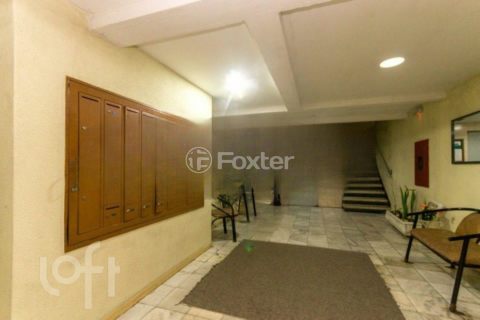 Image 6 - 809655