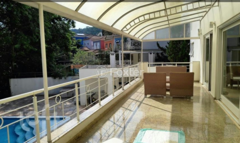 Image 7 - 809682