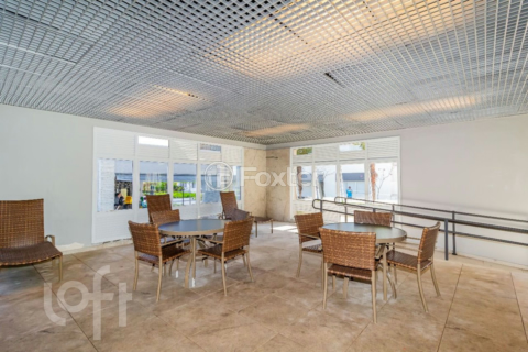 Image 38 - 809744