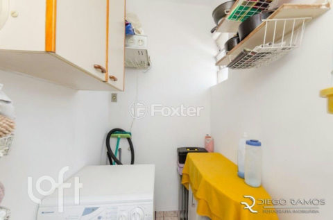 Image 8 - 809766