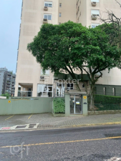 Image 20 - 809797