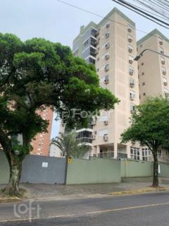 Image 19 - 809797