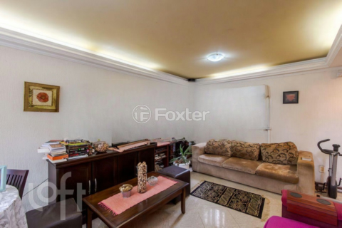 Image 3 - 809818