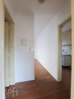 Image 4 - 810033
