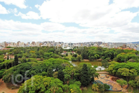 Image 19 - 810176