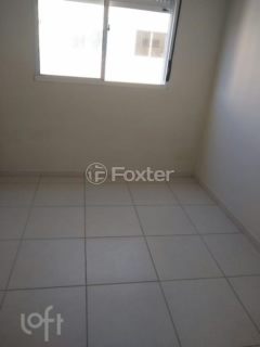 Image 3 - 810289