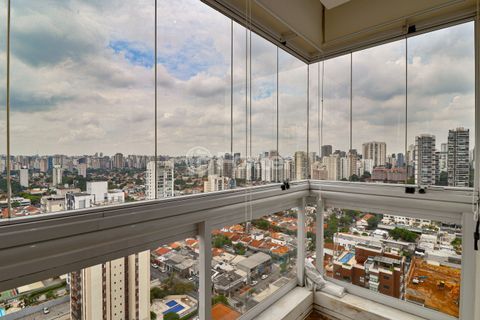 Image 28 - 810488