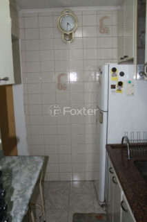 Image 5 - 810527
