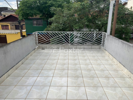 Image 9 - 810677