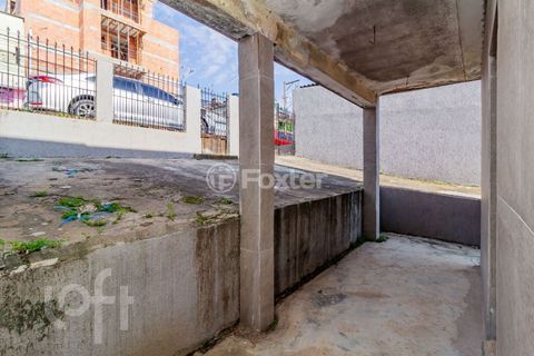 Image 14 - 811000